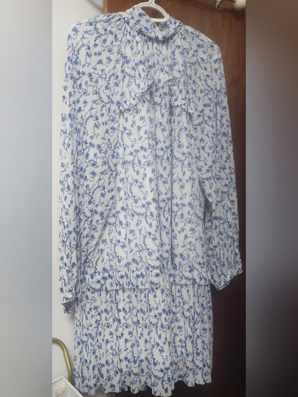 H&M White Dress with Blue Floral Print Large
